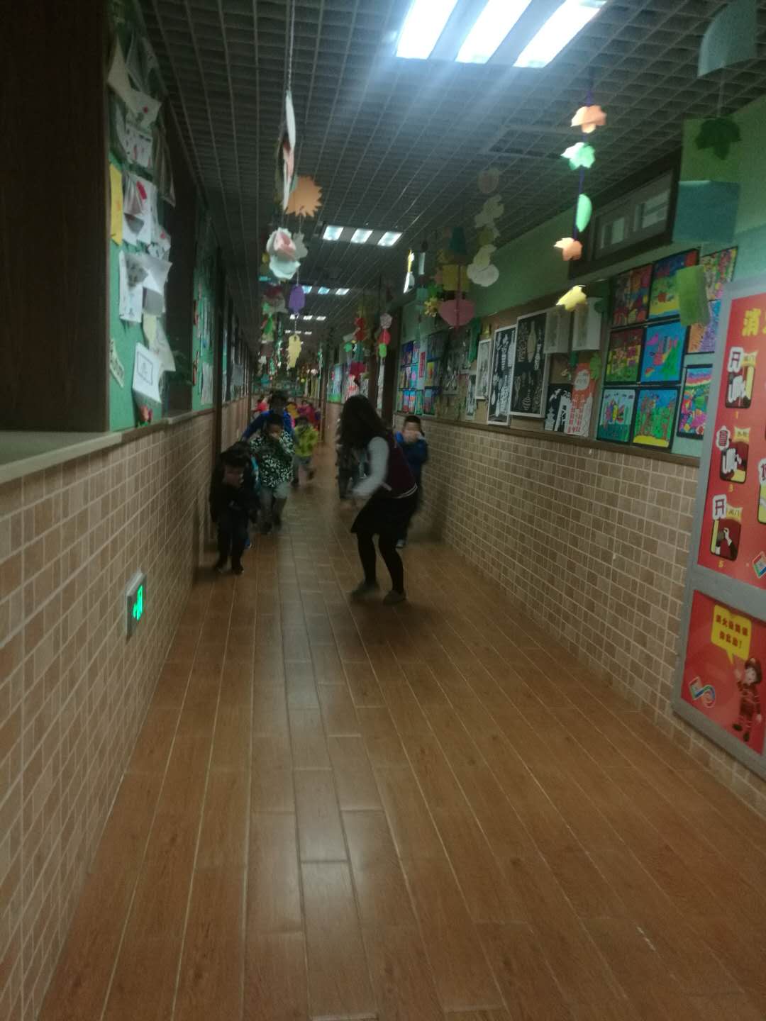 1541746066257034447.jpg